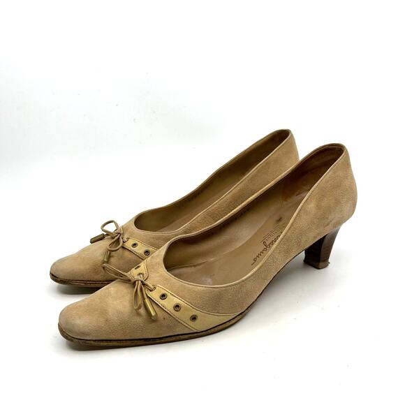 Salvatore Ferragamo Boutique Suede Pumps Women's 8 US - Picture 1 of 10